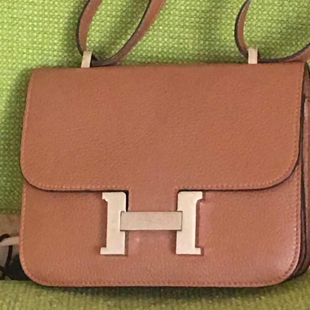 Hermès Bag - Vintage Silver “H” Closure